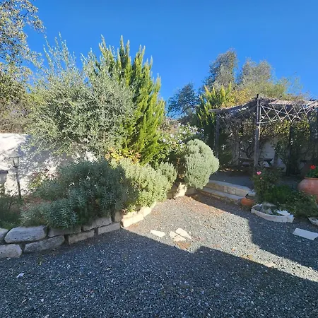 The Spidaki Pensjonat Lania