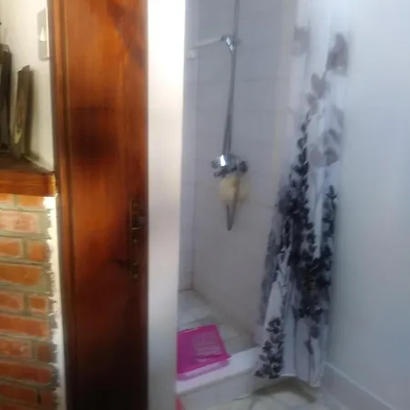 The Spidaki Pensjonat Lania